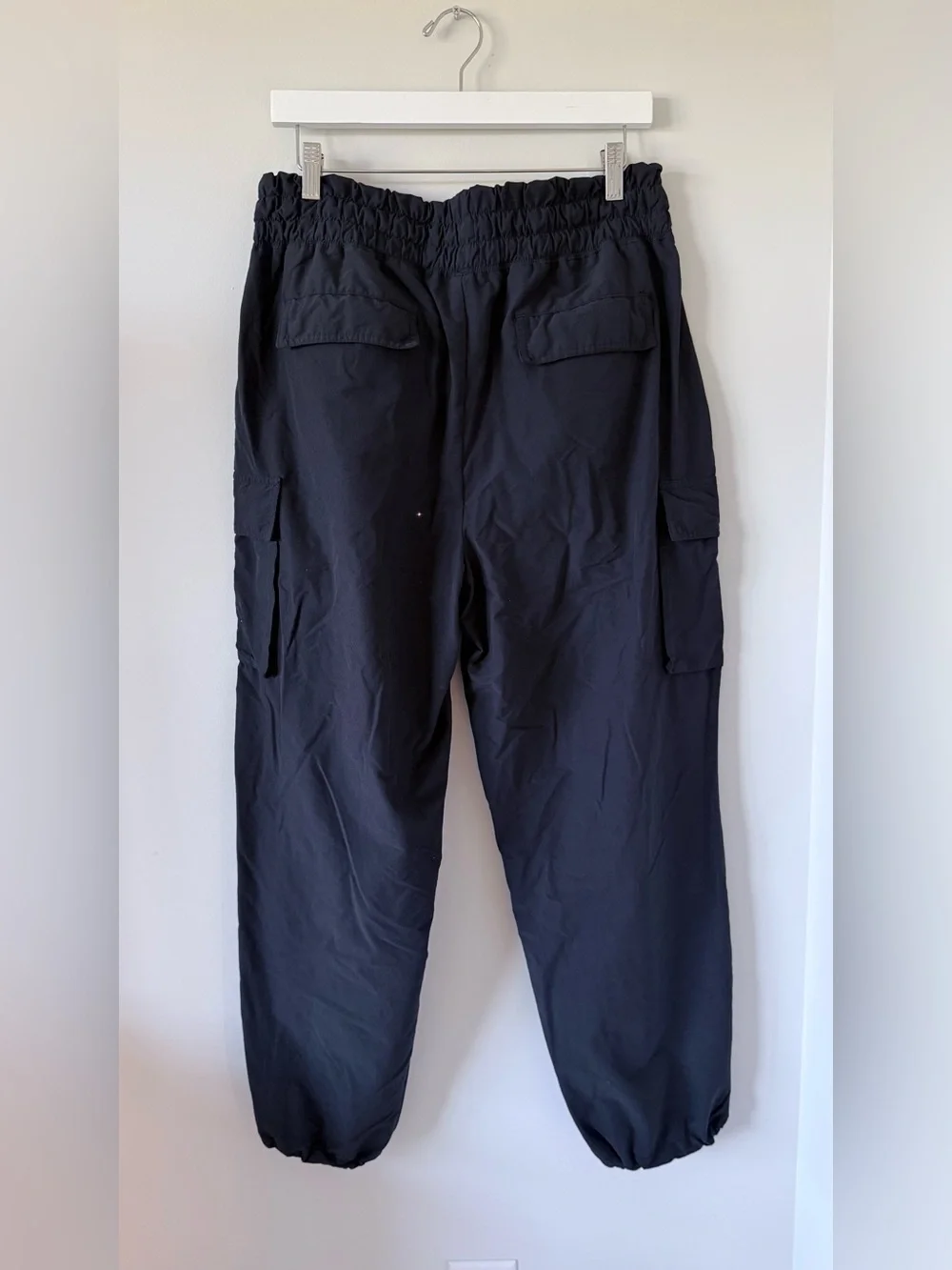 Fabletics Lightweight Cargo Jogger Women XL Navy Blue Athletic Casual Travel